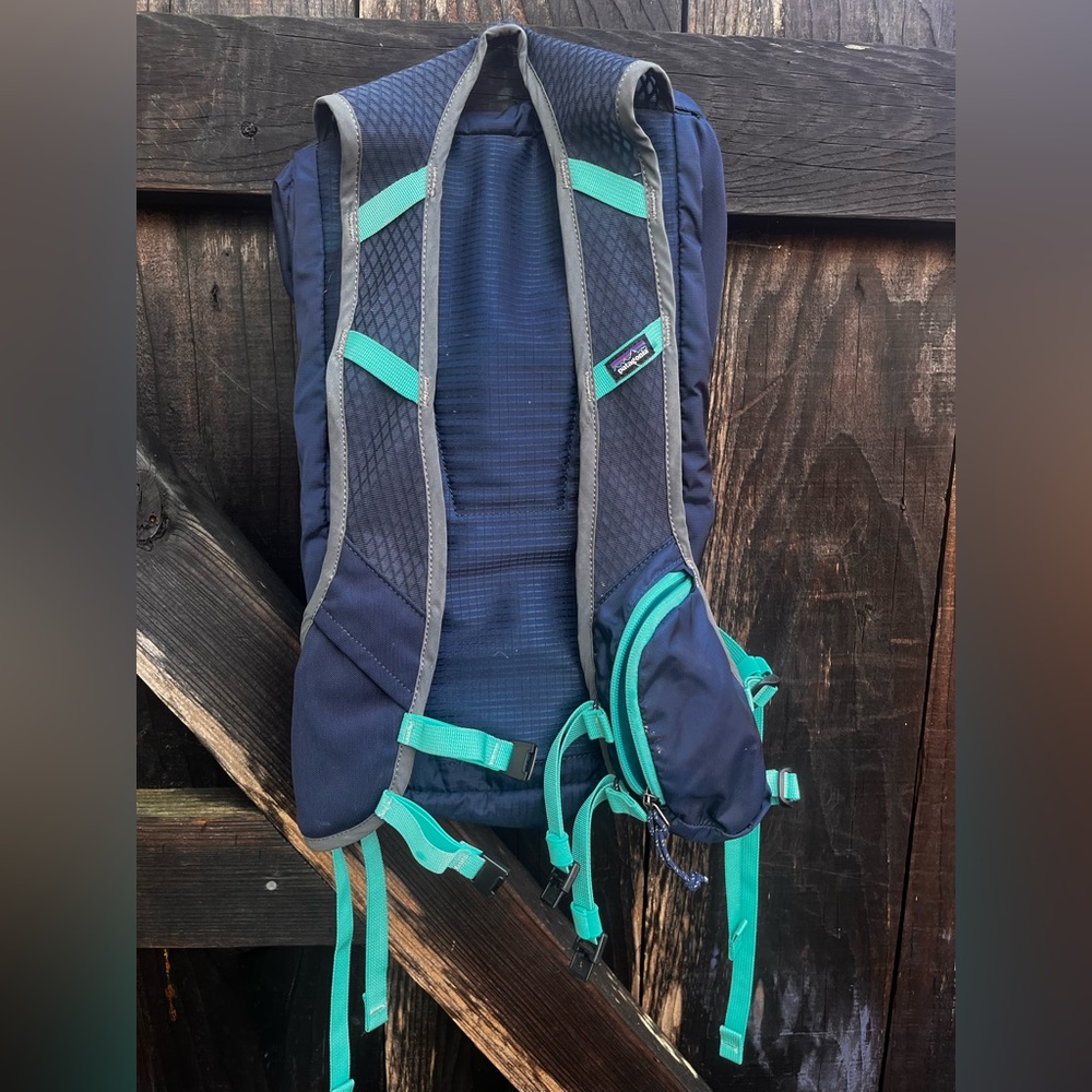 Patagonia Nine Trails Pack; 14L, navy blue turquoise, $78 OBO